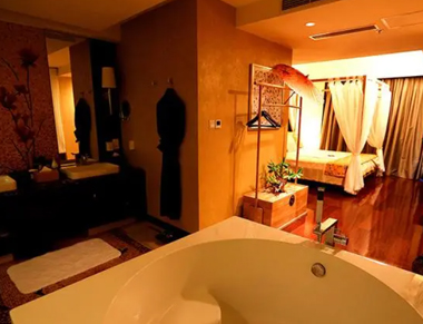 南京建邺养生会所的黄昏恋：当爱情遇上八十岁